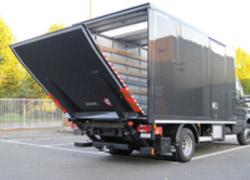 Cantilever lifts